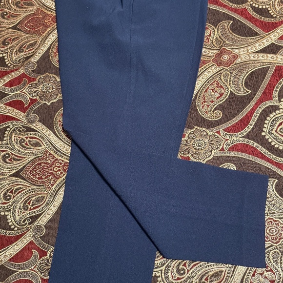 Super Sharp Double Breasted Tahari ASL Pant Suit (Worn Once) Navy - Picture 3 of 3